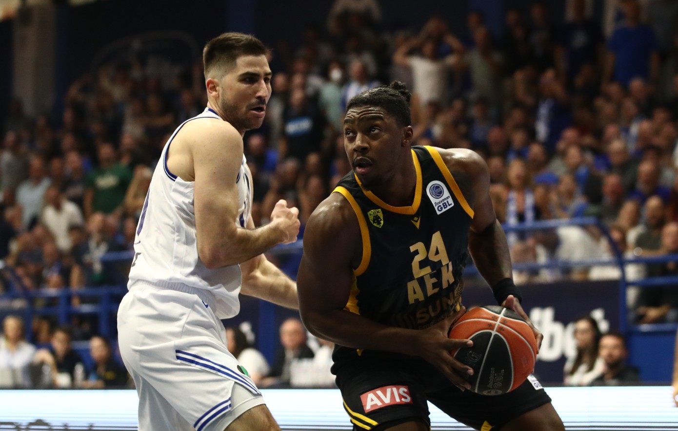 Stoiximan Basket League: Συνεχίζει αήττητη η ΑΕΚ που συνέτριψε τον Ηρακλή στη Θεσσαλονίκη