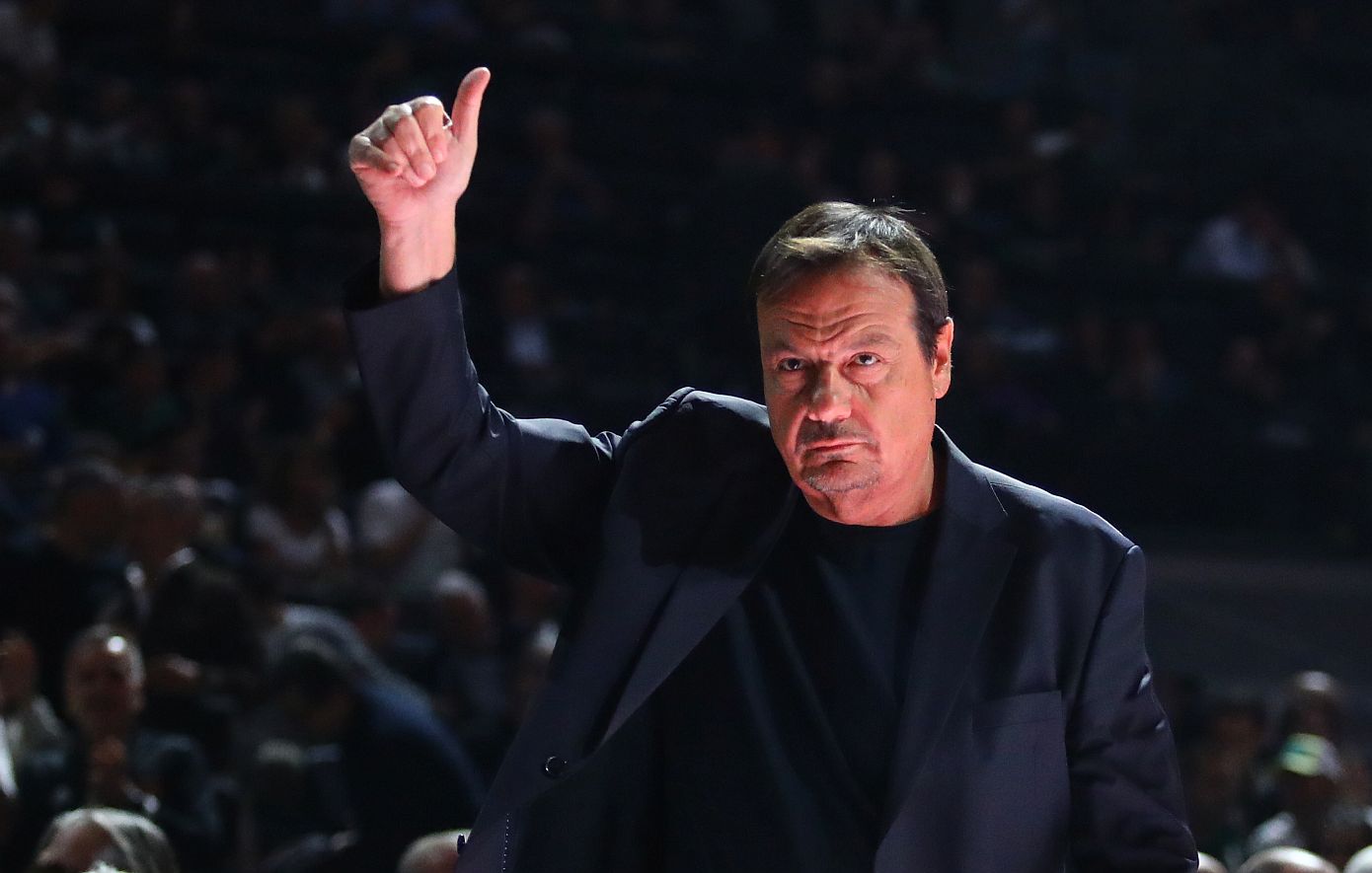 Αταμάν για τραυματισμό Χολμς: «Μου είπαν ότι είναι ενας σοβαρός τραυματισμός στο γόνατο – Θα μείνει περίπου ένα μήνα εκτός»