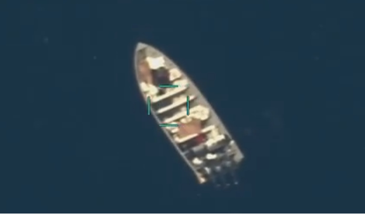 Νέο αμερικανικό πλήγμα σε σκάφος που φέρεται να μετέφερε ναρκωτικά στον Ειρηνικό – Τέσσερις νεκροί