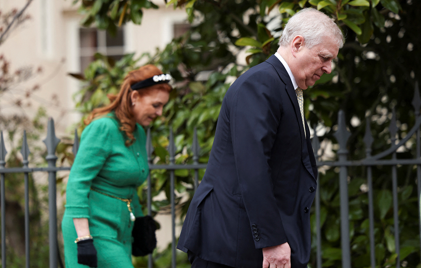 Όλα όσα γνωρίζουμε για την απώλεια των τίτλων του Άντριου και της έπαυλης στο Γουίνδσορ – Ερωτήσεις και απαντήσεις