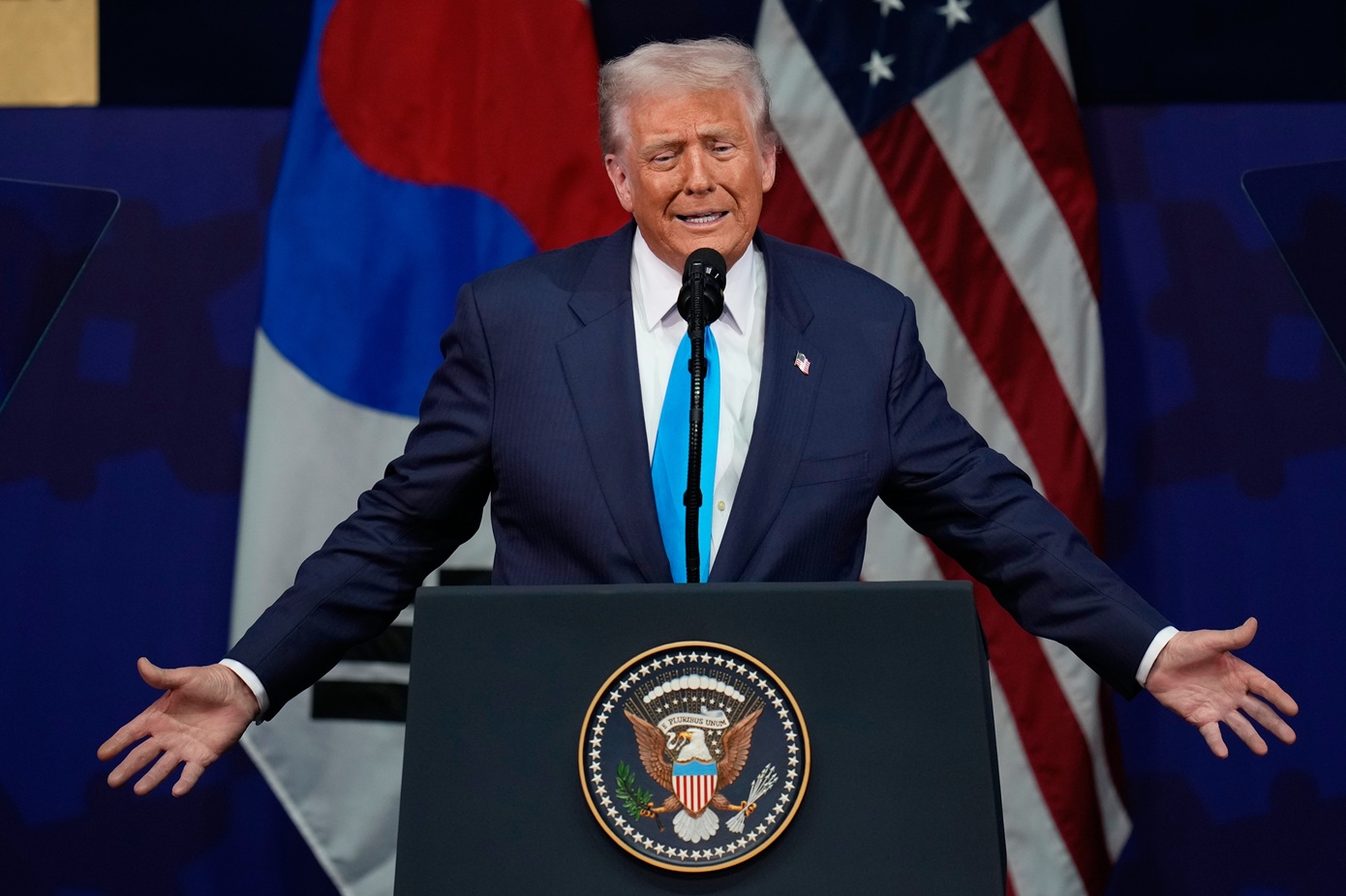 Τραμπ: «Έδωσα εντολή να αρχίσουν δοκιμές των πυρηνικών μας όπλων»