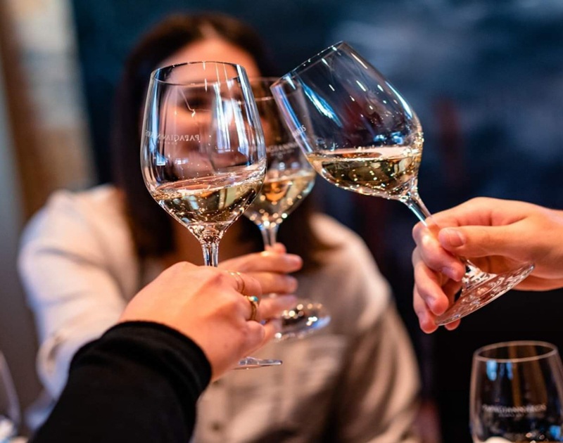 Χριστουγεννιάτικο δώρο εμπειρίας γευσιγνωσίας Χριστουγεννιάτικο δώρο εμπειρίας γευσιγνωσίας