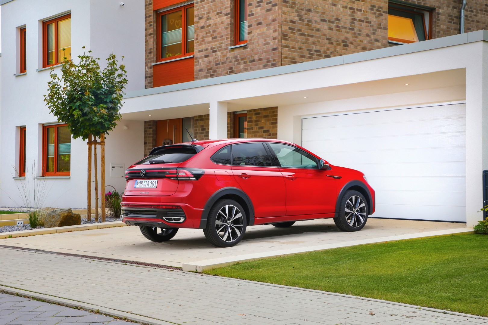 Volkswagen Taigo και T-Cross: Όλοι οι καλοί χωράνε εντός πόλης Volkswagen Taigo και T-Cross: Όλοι οι καλοί χωράνε εντός πόλης