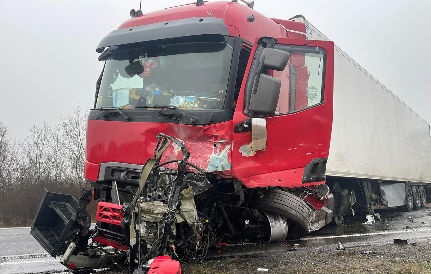 Ταυτοποιήθηκαν οι σοροί των επτά νεκρών οπαδών του ΠΑΟΚ στο τροχαίο στη Ρουμανία Ταυτοποιήθηκαν οι σοροί των επτά νεκρών οπαδών του ΠΑΟΚ στο τροχαίο στη Ρουμανία