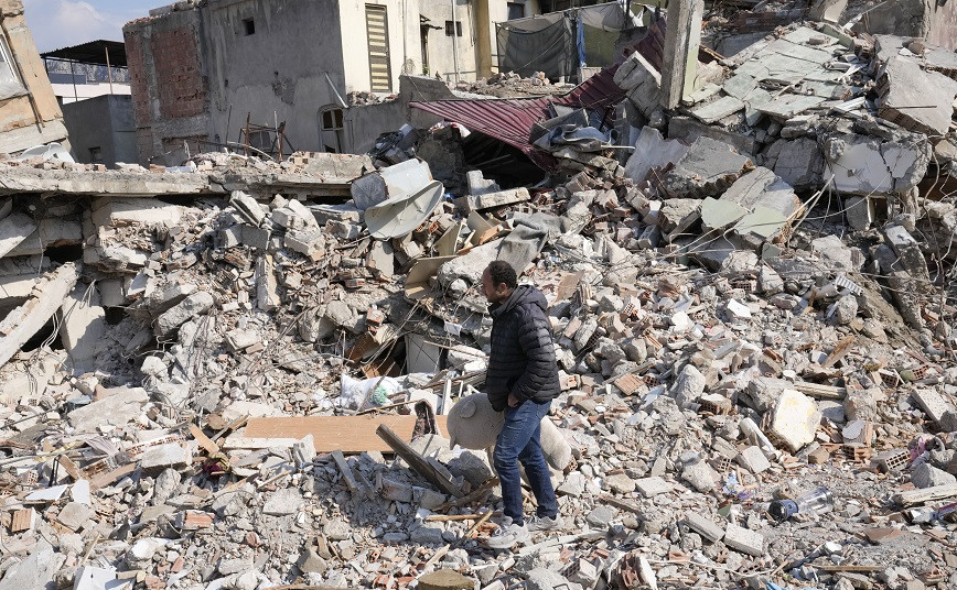 Earthquake In Turkey: At Least 48 People Arrested For Looting - World ...