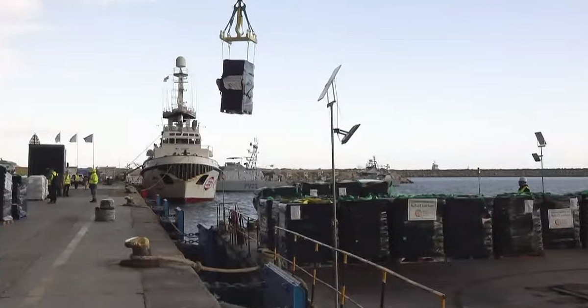 Cyprus: Second ship loaded with humanitarian aid is ready for immediate ...