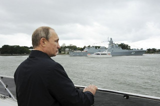 Putin takes part in celebrations for Navy Day in Baltiysk