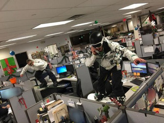 People-pulling-some-shenanigans-at-work-001