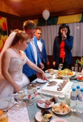 Russian-weddings-that-will-make-you-say-WTF-004