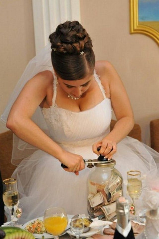 Russian-weddings-that-will-make-you-say-WTF-018