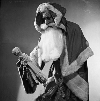 scary_santa_06