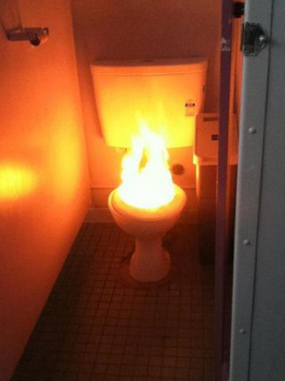 this-post-is-on-fire-25-photos-16