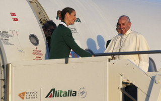 Pope-FiumicinoAirport4