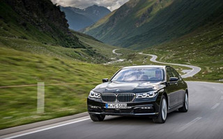 bmw-xdrive-13