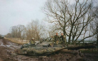 tank8