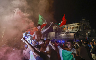 Euro 2020: «Κάηκε» η Ιταλία για την πρωταθλήτρια Ευρώπης &#8211; Δείτε εικόνες και βίντεο