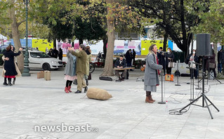 Παράσταση στο Σύνταγμα για το «Αγόρι στο Θεωρείο»