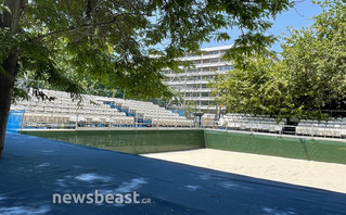 Γήπεδο beach volley στην πλατεία Συντάγματος Εξωτερικός