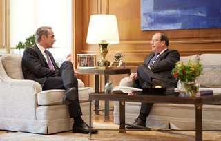Συνάντηση του Κυριάκου Μητσοτάκη με τον Francois Hollande