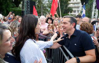 Ο Αλέξης Τσίπρας στην ομιλία του Στέφανου Κασσελάκη