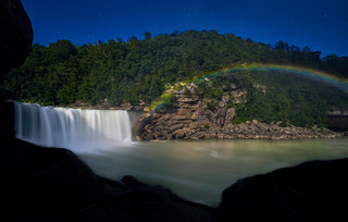 Moonbows καταρράκτες