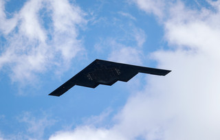 Βομβαρδιστικό stealth B-2